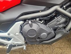 2012 Honda NC700SA RED/WHITE