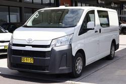 2022 Toyota Hiace