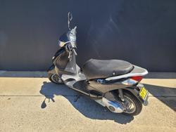 2020 PIAGGIO FLY 150 BLACK