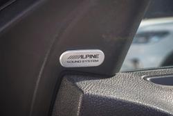 2018 Chrysler 300 SRT Core