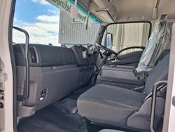 2026 Isuzu F Series FYJ 320-255 AT R51