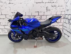 2024 Yamaha YZF-R1 R1 Blue