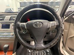 2011 Toyota Camry Hybrid