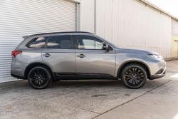 2020 Mitsubishi Outlander Black Edition