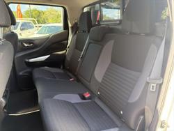 2021 Nissan Navara ST