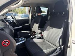 2021 Nissan Navara ST