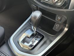 2021 Nissan Navara ST