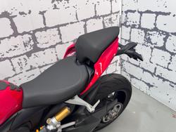 2022 Ducati Streetfighter V2 Streetfighter Red