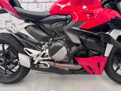 2022 Ducati Streetfighter V2 Streetfighter Red