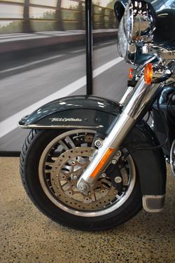 2020 HARLEY-DAVIDSON FLHTCUTG TRI GLIDE U/CLC 114