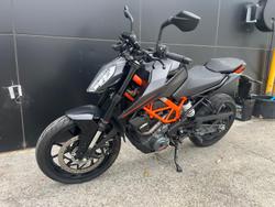 2023 KTM 390 Duke Duke Black