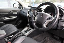 2023 Mitsubishi Triton Xtreme