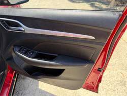 2022 MG ZST VIBE MY22 Red