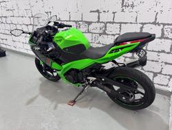 2023 Kawasaki Ninja 400 (EX400G) Ninja Green