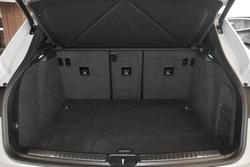 2024 Porsche Macan T