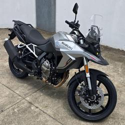 2026 Suzuki V-Strom 800 V-Strom Grey