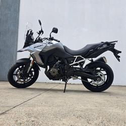 2026 Suzuki V-Strom 800 V-Strom Grey