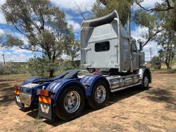 2018 Western Star 4800 Series 4800 FXB Silver