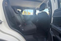 2025 Ford Everest Ambiente