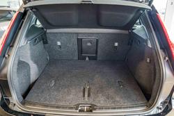 2022 Volvo XC40 Ultimate B5 Dark