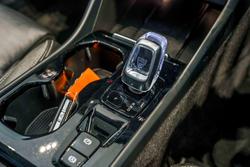 2022 Volvo XC40 Ultimate B5 Dark