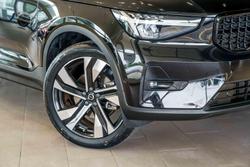 2022 Volvo XC40 Ultimate B5 Dark