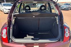 2010 Nissan Micra ST