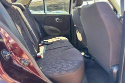 2010 Nissan Micra ST