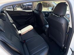 2017 Subaru Impreza 2.0i-S