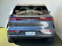 2025 BYD SEALION 8 Premium AWD