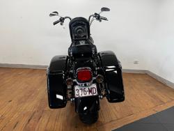 2014 Harley-Davidson FLD SWITCHBACK Black