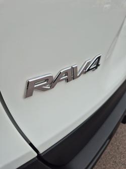 2021 Toyota RAV4 GX