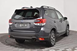 2021 Subaru Forester 2.5i