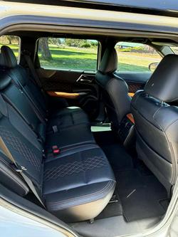 2022 Mitsubishi Outlander Exceed Tourer