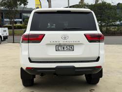 2022 Toyota Landcruiser VX