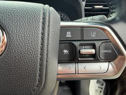 2022 Toyota Landcruiser VX