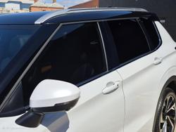 2022 Mitsubishi Outlander Exceed