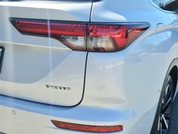 2022 Mitsubishi Outlander Exceed