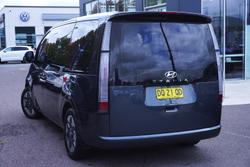 2021 Hyundai STARIA Highlander