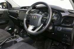 2024 Toyota Hilux SR Hi-Rider