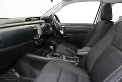 2024 Toyota Hilux SR Hi-Rider