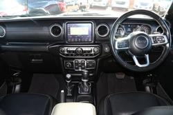 2022 Jeep Wrangler Unlimited Overland