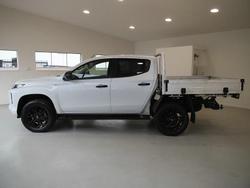 2022 Mitsubishi Triton GLX-R