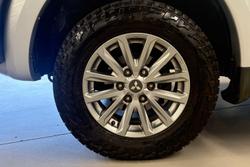 2016 Mitsubishi Triton GLS