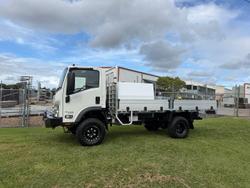 2025 Isuzu N Series NPS 75/45-155 White