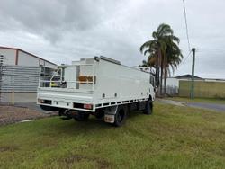 2016 Isuzu N Series NPS 75/45-155 White