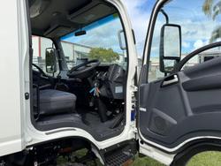 2025 Isuzu N Series NPS 75/45-155 White
