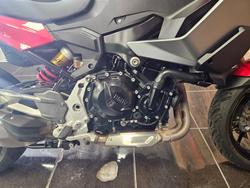 2020 BMW F 900 XR RED