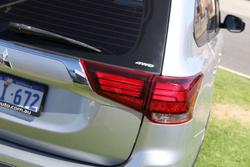 2019 Mitsubishi Outlander ES