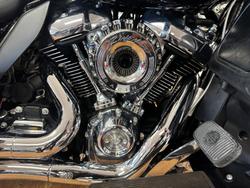 2019 Harley-Davidson FLHTK ULTRA LIMITED (TT) SILVER